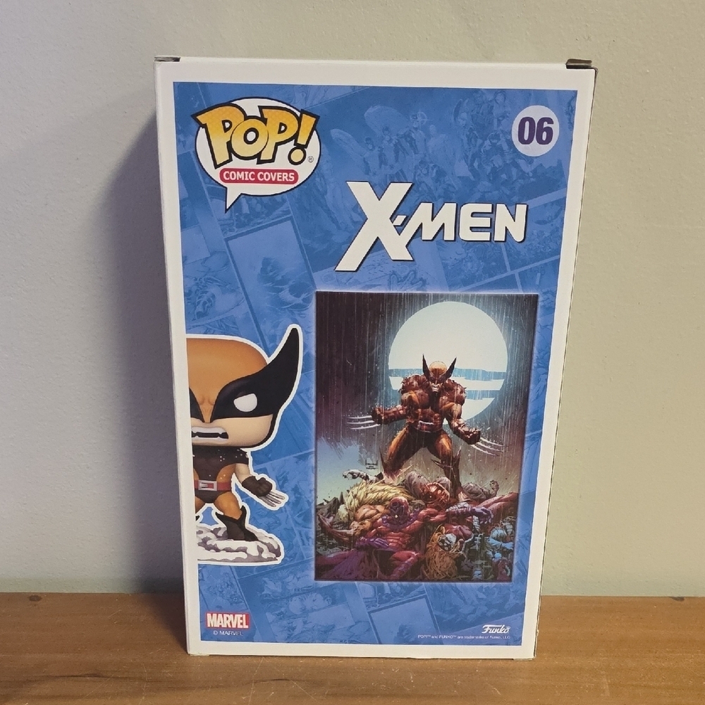 Funko X-Men Wolverine Vinyl Figure - Black and Orange - Picture 3 of 6
